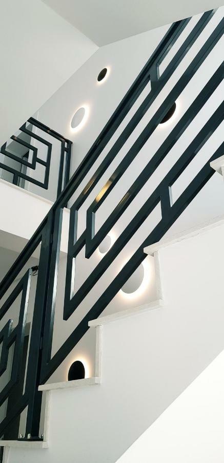 West 3* Timişoara